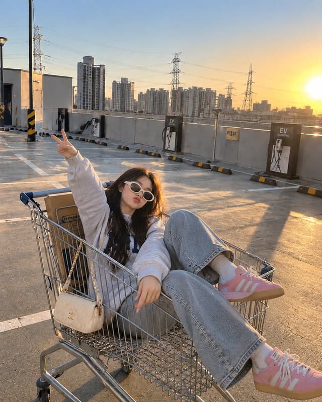 Social Media Post - Shopping Cart Rooftop Lifestyle Photo — output