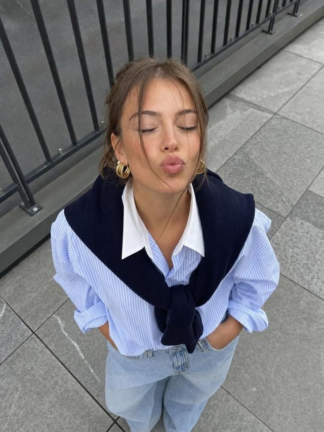 Profile / Avatar - High Angle Quiet Luxury Portrait — output