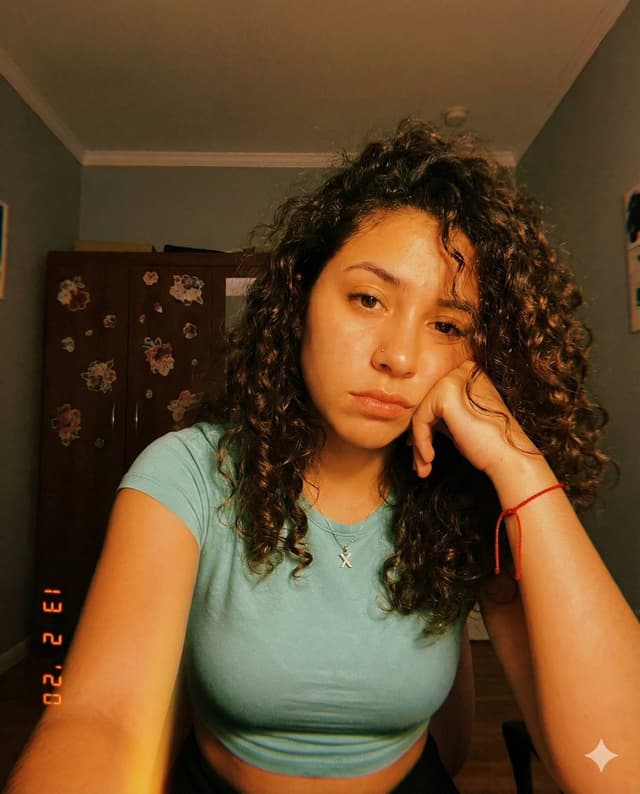 Profile / Avatar - Nostalgic Low-Light Selfie Portrait Prompt — output