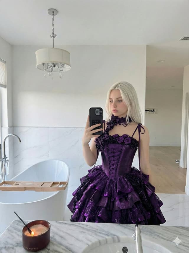 Gothic Lolita Mirror Selfie Prompt — output