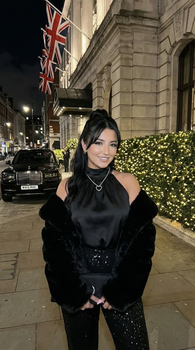 Product Marketing - Glamorous Monochrome Black Night Out Editorial — output