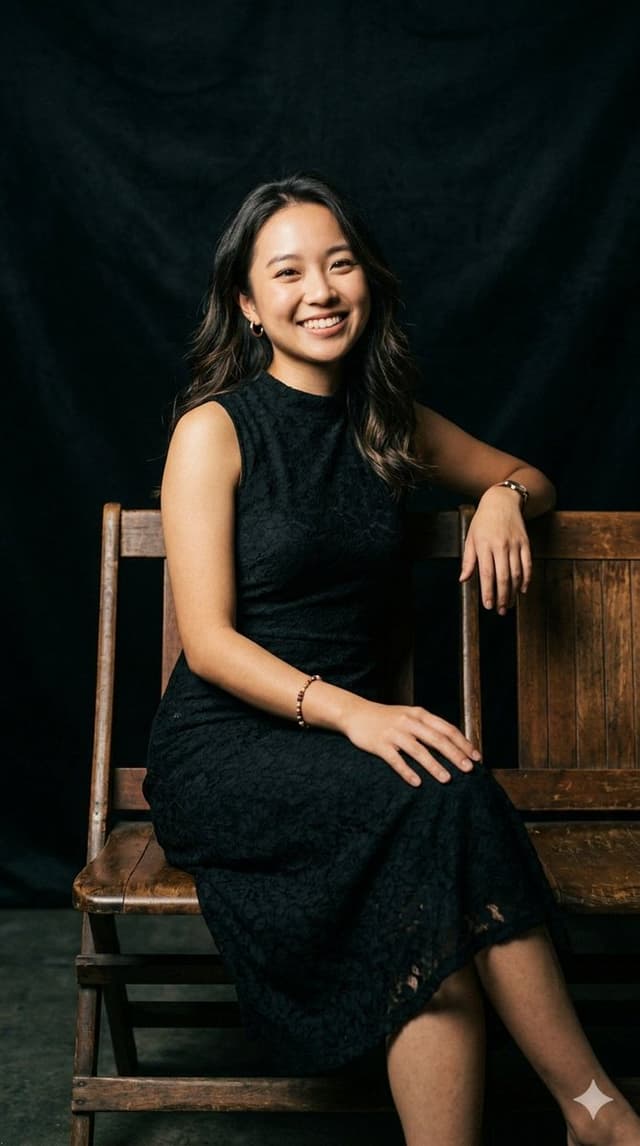 Profile / Avatar - Elegant Studio Portraits of a Woman — output