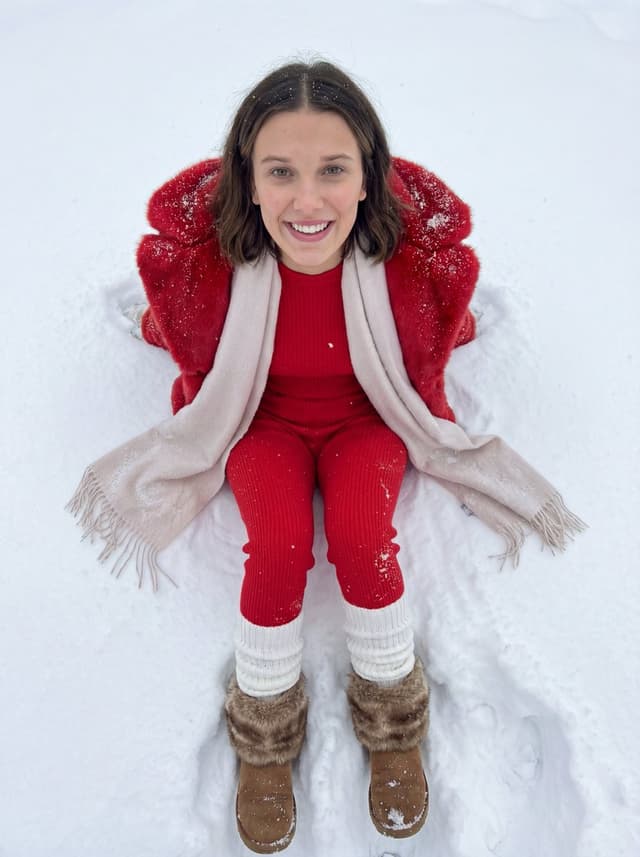 Sadie Sink Macro-Portrait in Snow JSON Prompt — output