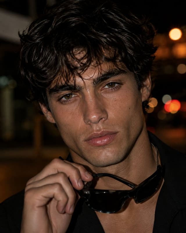 Profile / Avatar - Urban Night Editorial Portrait — output