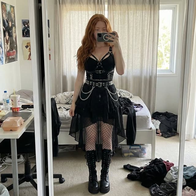 Profile / Avatar - Gothic Mirror Selfie in Messy Bedroom — output